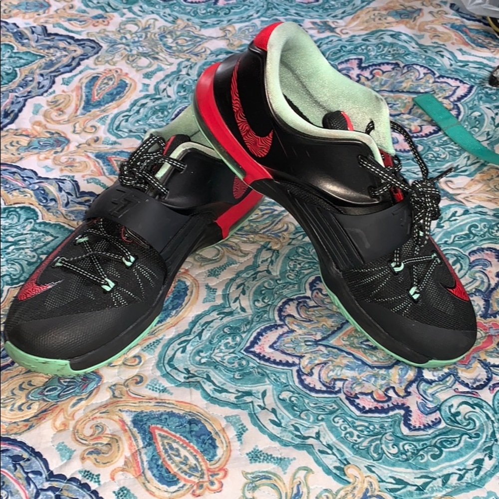 Kd 7 “bad apples”